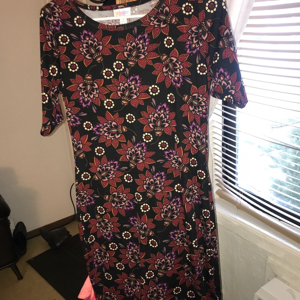 Lularoe dress